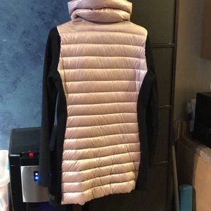 NEW‼️ Cute puffy Calvin Klein Jacket